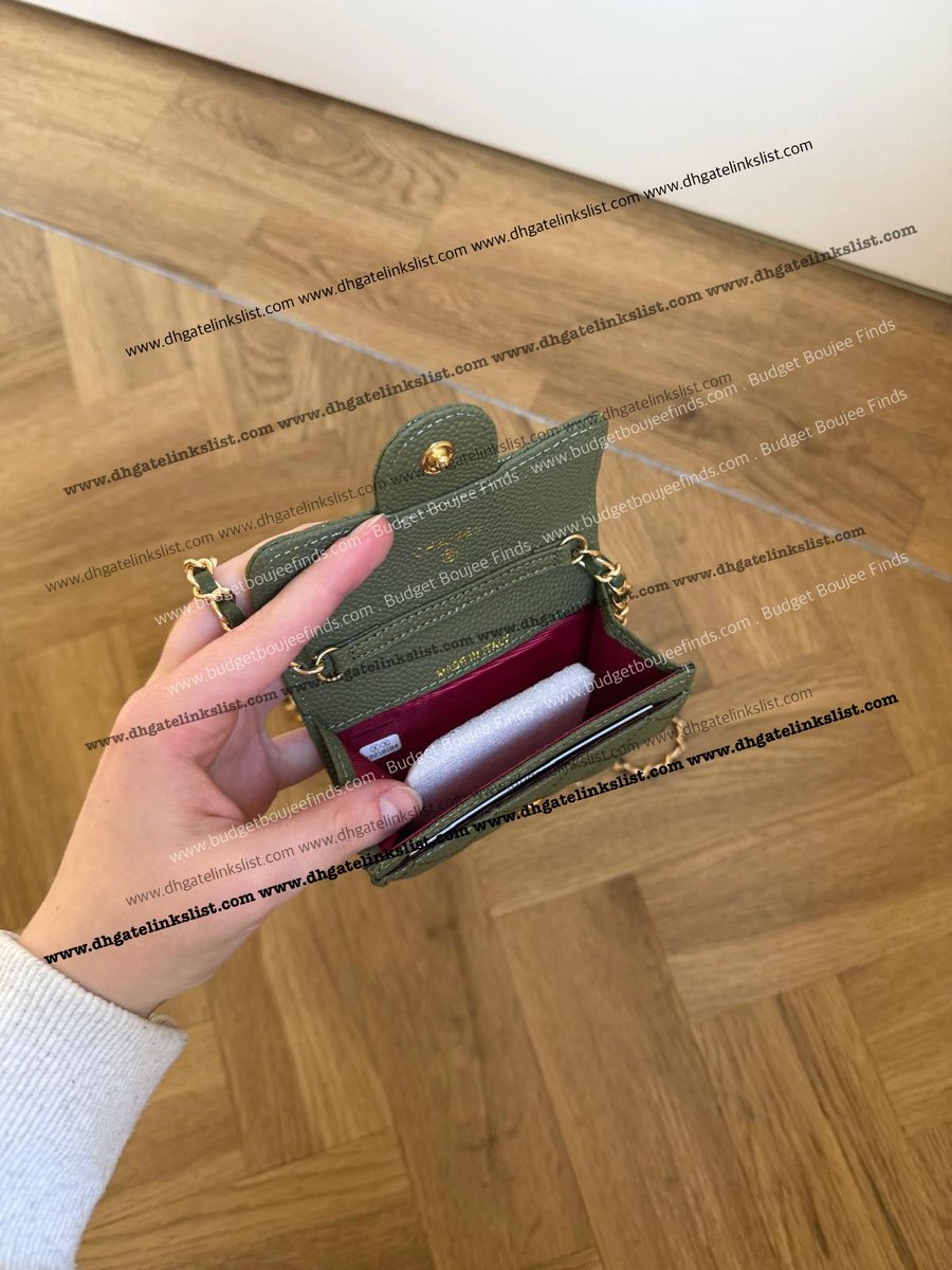 dhgatehaul's tweet photo. Dhgate - Absolutely love this little Chanel bag/purse 💕🙌🏻🤩❤️

£26 and FREE SHIPPING which isn’t bad at all!!!

🔗- https://t.co/yjHUeTlgvT

ALL FINDS- https://t.co/WfgWih2Si8 https://t.co/4bfZekas4B