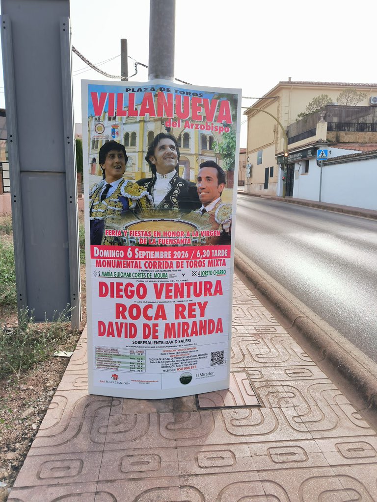 ArenasSNicasio's tweet photo. 🪧 Los toros ya inundan las calles de Villanueva del Arzobispo 

🗣️ Diego Ventura, Roca Rey y David de Miranda, un cartel soñado para la Feria Taurina 2026

🎟️ Compra ya tus entradas ➡️ https://t.co/UdfMQi3PhL https://t.co/UCkhteazbN