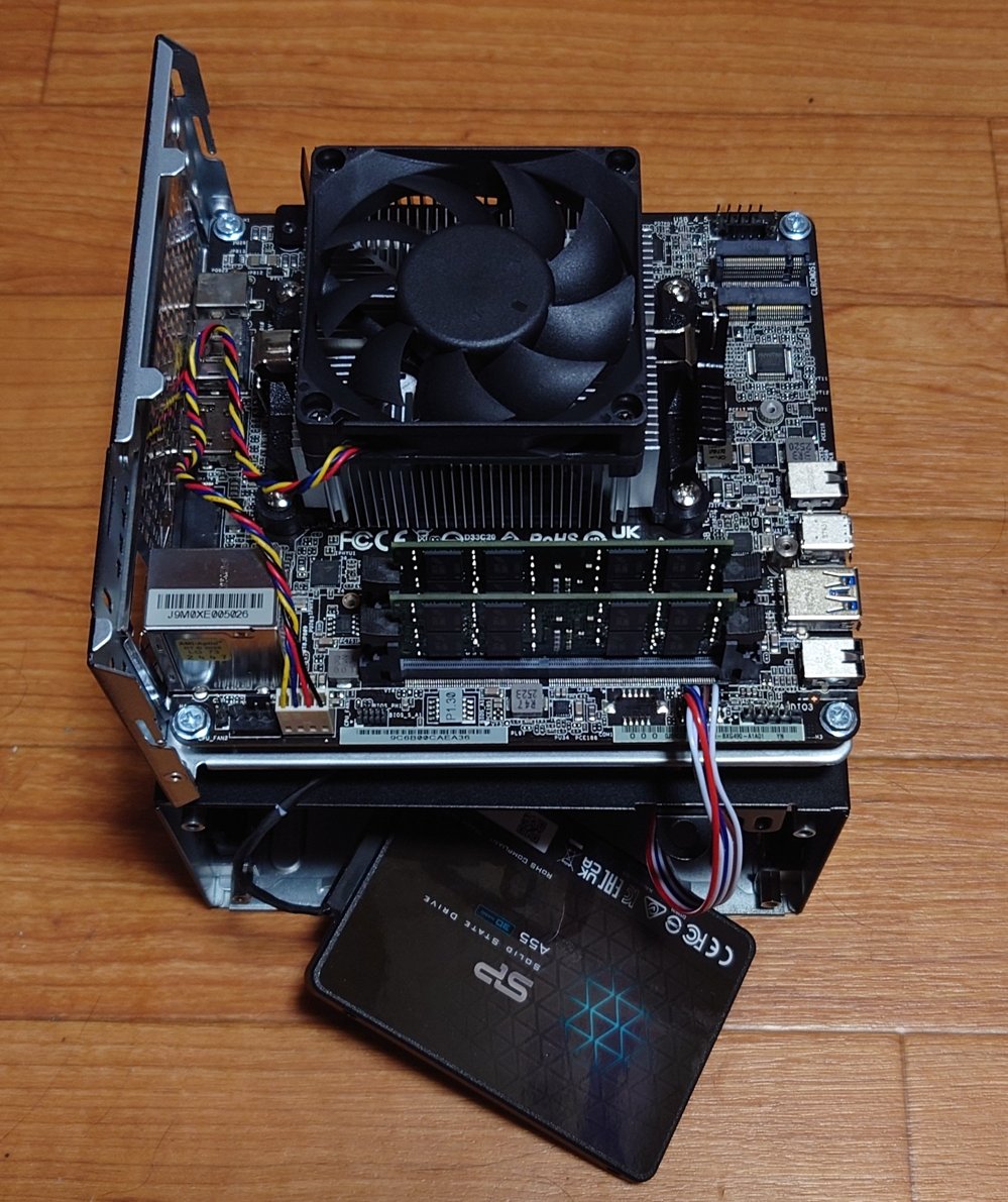 My New Gear！ いい加減スペック的にアレな感じになってたお仕事用PCを