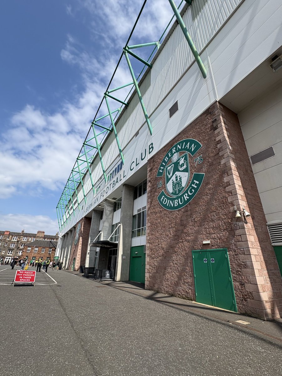 Jonaldinho49's tweet photo. Hibernian FC - Brøndby IF

📍Easter Road🏴󠁧󠁢󠁳󠁣󠁴󠁿 https://t.co/ZgnimzwhBW