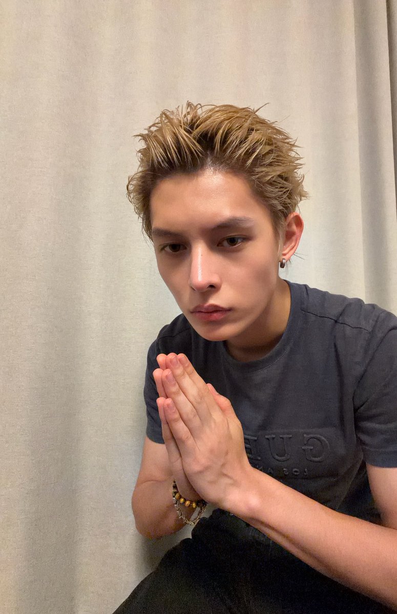 eomjjyaeyo's tweet photo. KING JAMES MEMASAK ❤️‍🔥❤️‍🔥❤️‍🔥❤️‍🔥 king james izin tampil 🤣🤣🤣✌🏻✌🏻✌🏻✌🏻✌🏻✌🏻✌🏻✌🏻 upsi apakah ada yg tersindir upsi https://t.co/ZttfjTBY0q