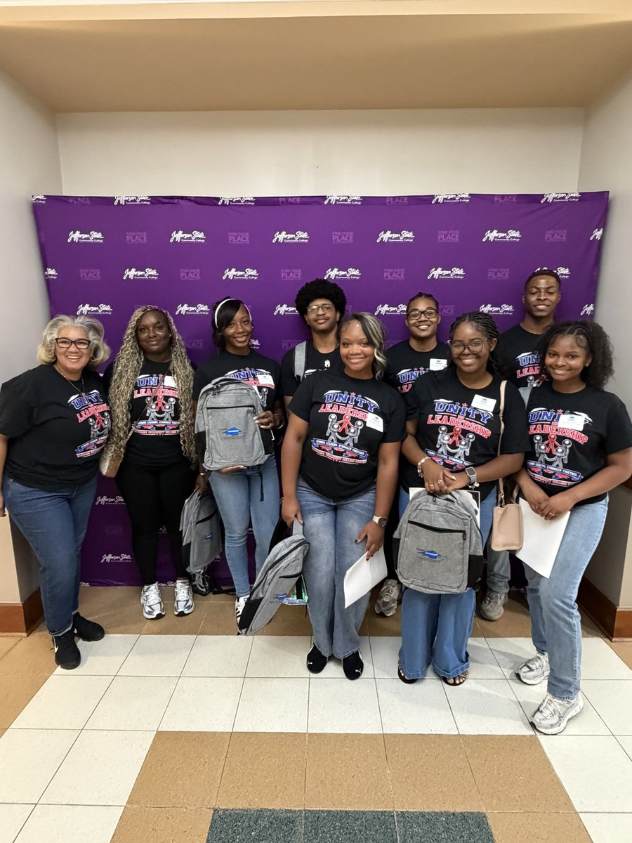 DrSetItOff's tweet photo. I had the opportunity to present at the SLI conference at Jefferson State Community College. https://t.co/4ZO3Z9k721