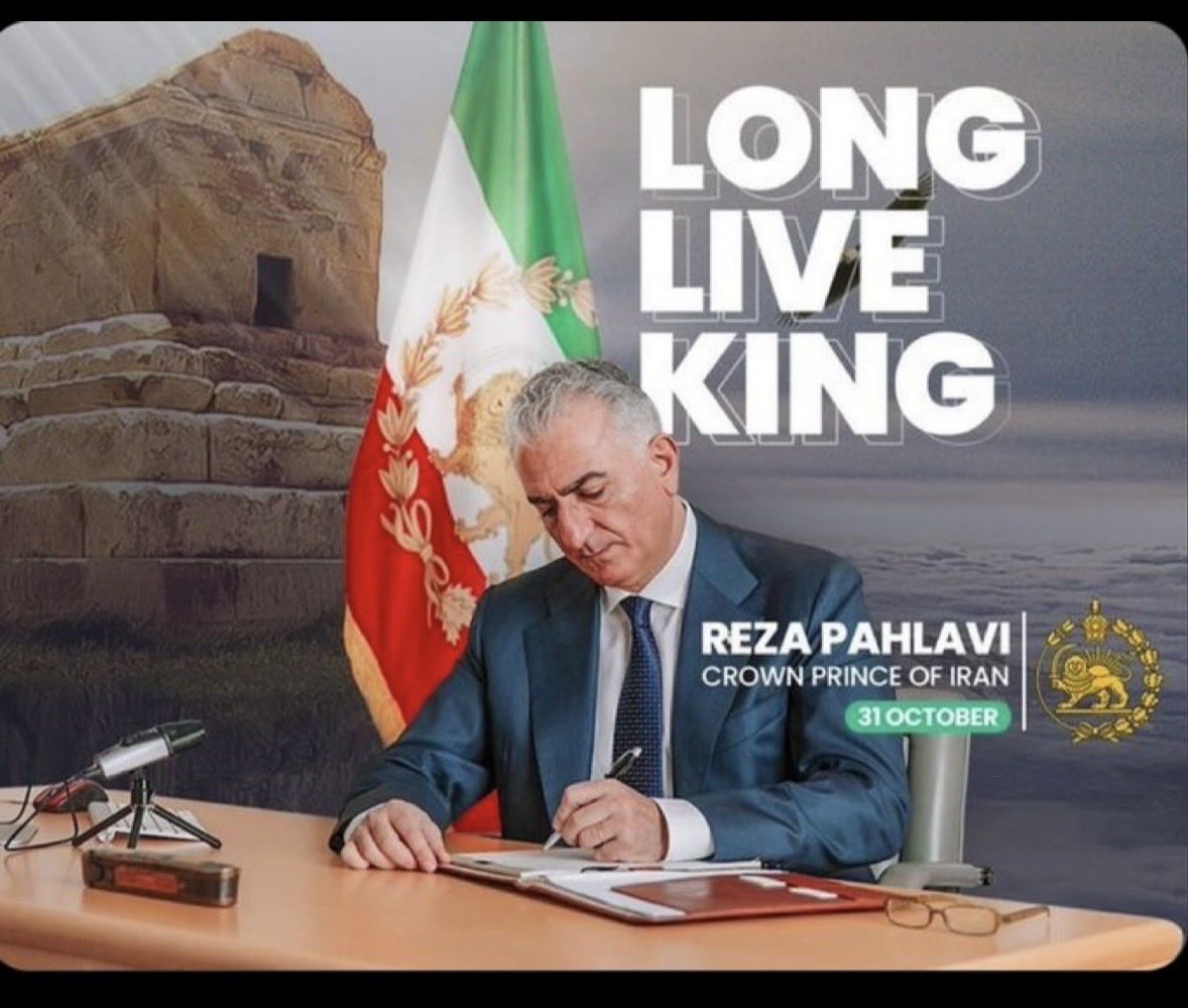 Torobche15's tweet photo. @AmericaSpoof 100% HIH Reza Shah Pahlavi is our rightful king the only name called by millions of Iranians inside Iran and outside. 
#RezaPahlavi‌ForIran 
#جاويدشاه‌ https://t.co/MHsy28OxrA