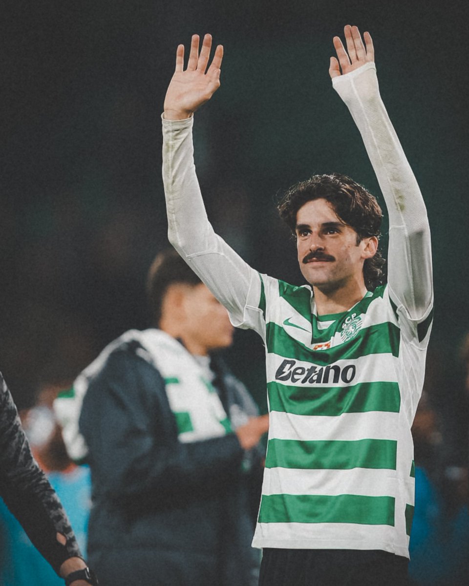racadeleao_'s tweet photo. 39M€ por estes números:
208 jogos oficiais, 47 golos e 51 assistências

Mau negócio. https://t.co/cJxar6GmU0