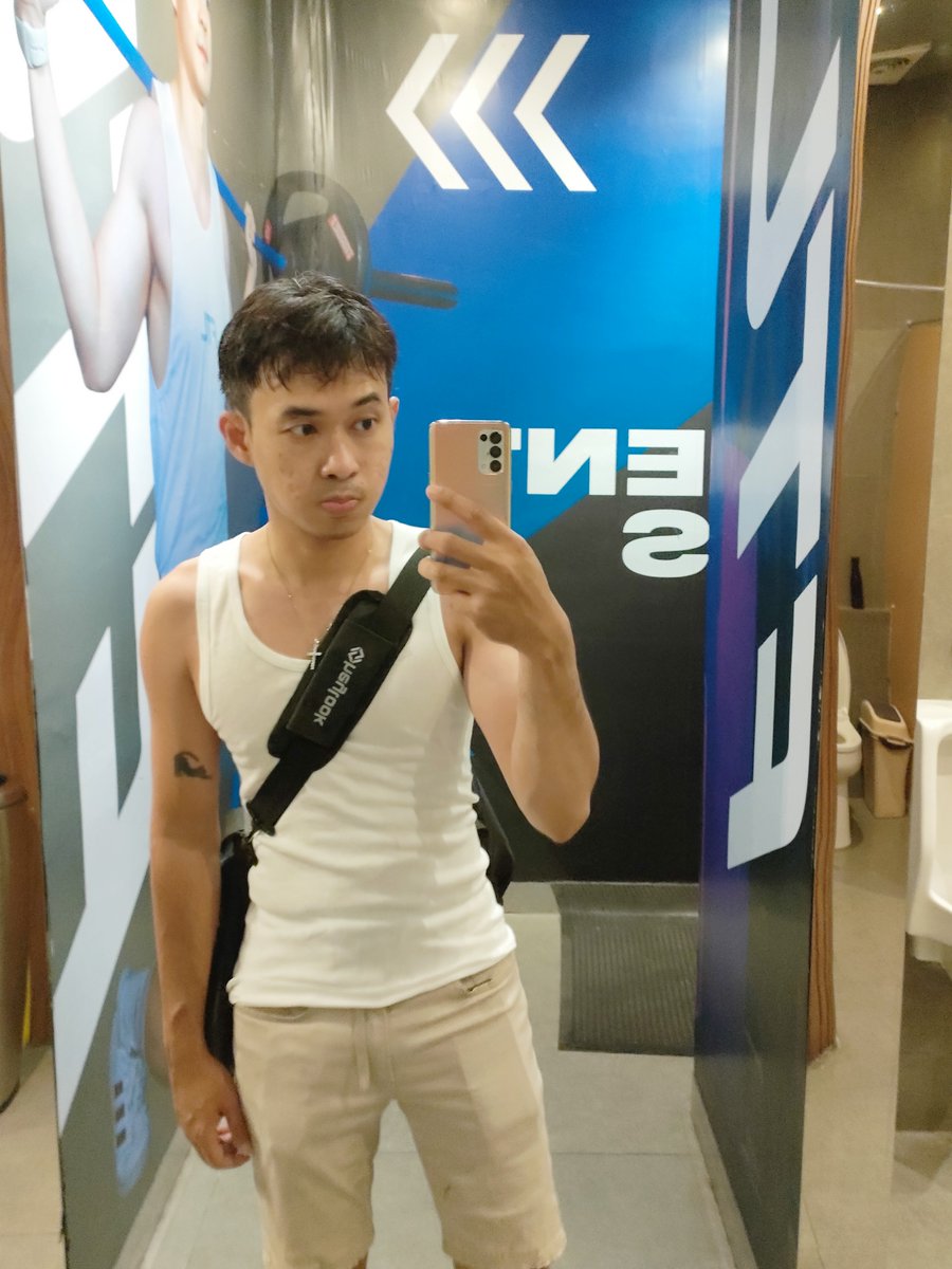 like_brownice's tweet photo. Hi ! Your Finance BF here 🐱
#Gymrats #GymJakarta #Solitude #Selfie #Solitude #Gymbuddy #たんプリ #BoysJakarta https://t.co/YaPwceyzwX