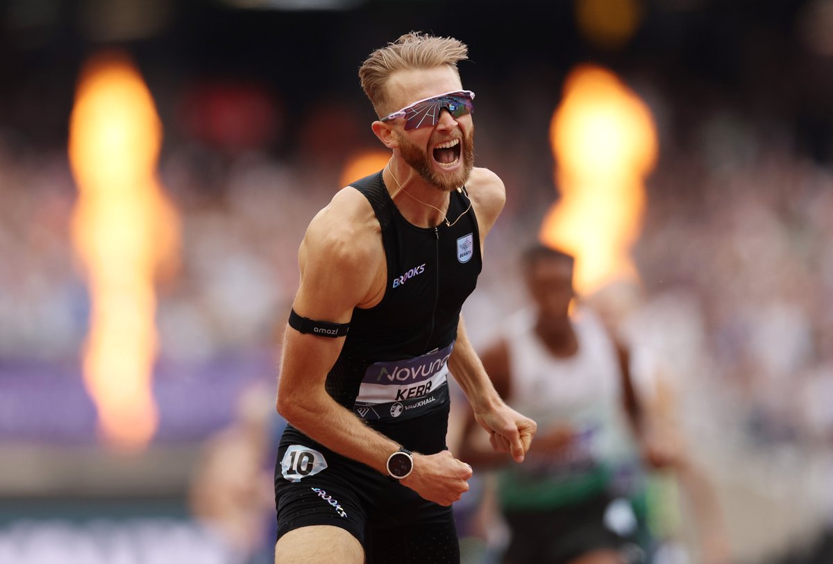 TeamGB's tweet photo. The men's mile World Record has GONE 🤯

Josh Kerr sets a new WR of 3:42.66 at the #LondonDL with a very special run 👏 https://t.co/j18fvcRq87