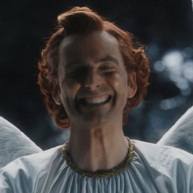 sillylevihan's tweet photo. No wonder aziraphale keeps looking at crowley whenever he makes a joke I would also be dying to see her smile https://t.co/7aEwzcI4gv