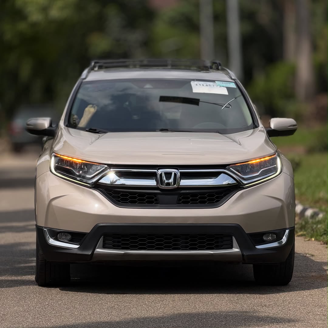 OfficialIb5's tweet photo. FOREIGN USED HONDA CRV TOURING 2018 @ 38M CALL 📞 FOR SWIFT RESPONSE AND PROPER NEGOTIATIONS ABUJA DEAL NATION WIDE DELIVERY 🚚
08102741056 https://t.co/55RYfhVFO8