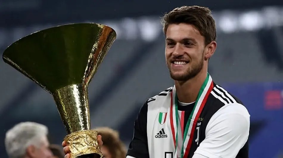 ACMonzaBrasil's tweet photo. Devido a alta pedida salarial de Acerbi, Monza muda-se para Daniele Rugani, zagueiro de saída da Juventus. https://t.co/kipAXSvnzQ