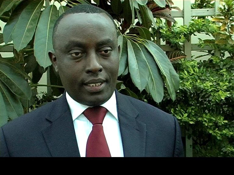 NindoreraF67611's tweet photo. Ntangazwa no kubona uyu mugabo #Munoho akibona ko yokamisha amaronko yiwe mugucanishamwo Abarundi ariko akibagira ko Abarundi isinzi bamuhinyuye.
Il se cachait depuis très longtemps derrière les sociétés civiles ariko vyaramutekurukanye🤦😀
@CnddFdd izomurwaza umutima
@EMbirigi https://t.co/VaRXdiS7qe