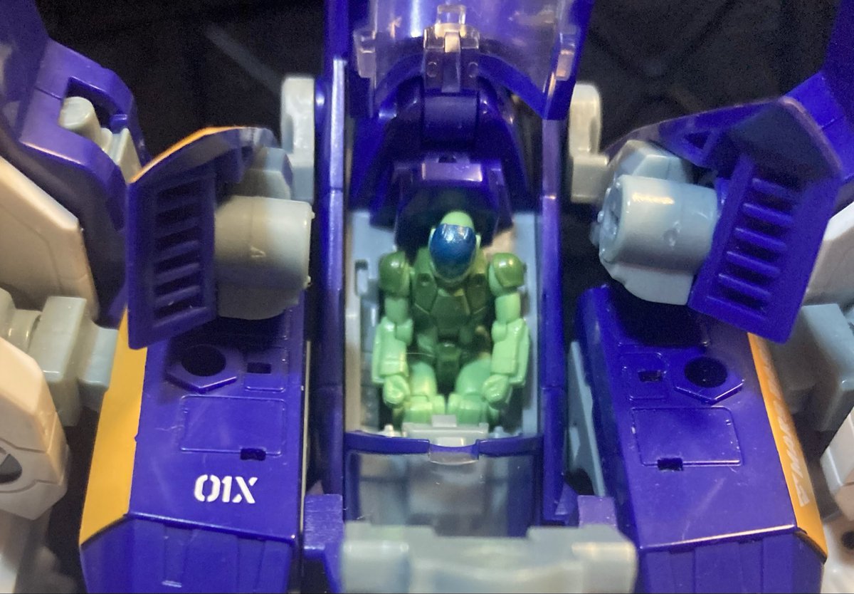 Ixi69oXfew35769's tweet photo. 緊急発進-スクランブル-
#モスピーダ
#ダイアクロン
#transformers
#ZOIDOS
#STARWARS https://t.co/w7zRdPXyMD