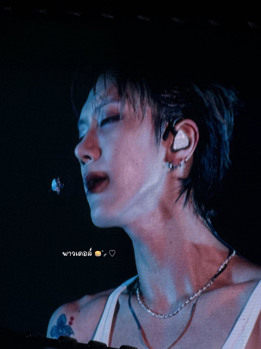YOUni1999's tweet photo. #TENCORE0110Concert_Day2 https://t.co/HoSSemmPSs