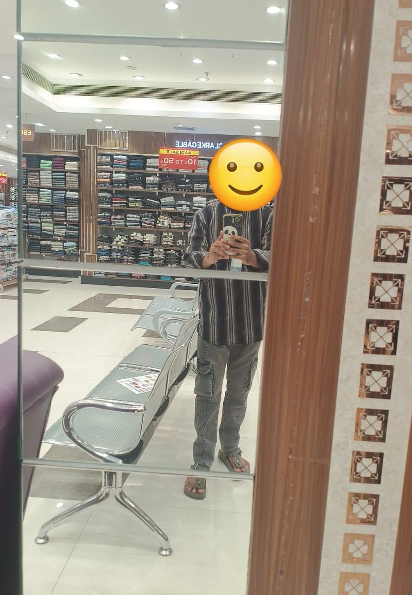 itzproudloser's tweet photo. "I shop, therefore I am" 🛒🛍️ 👕

#Weekend #Shopping #Salem #Pothys https://t.co/TutRM15tlg