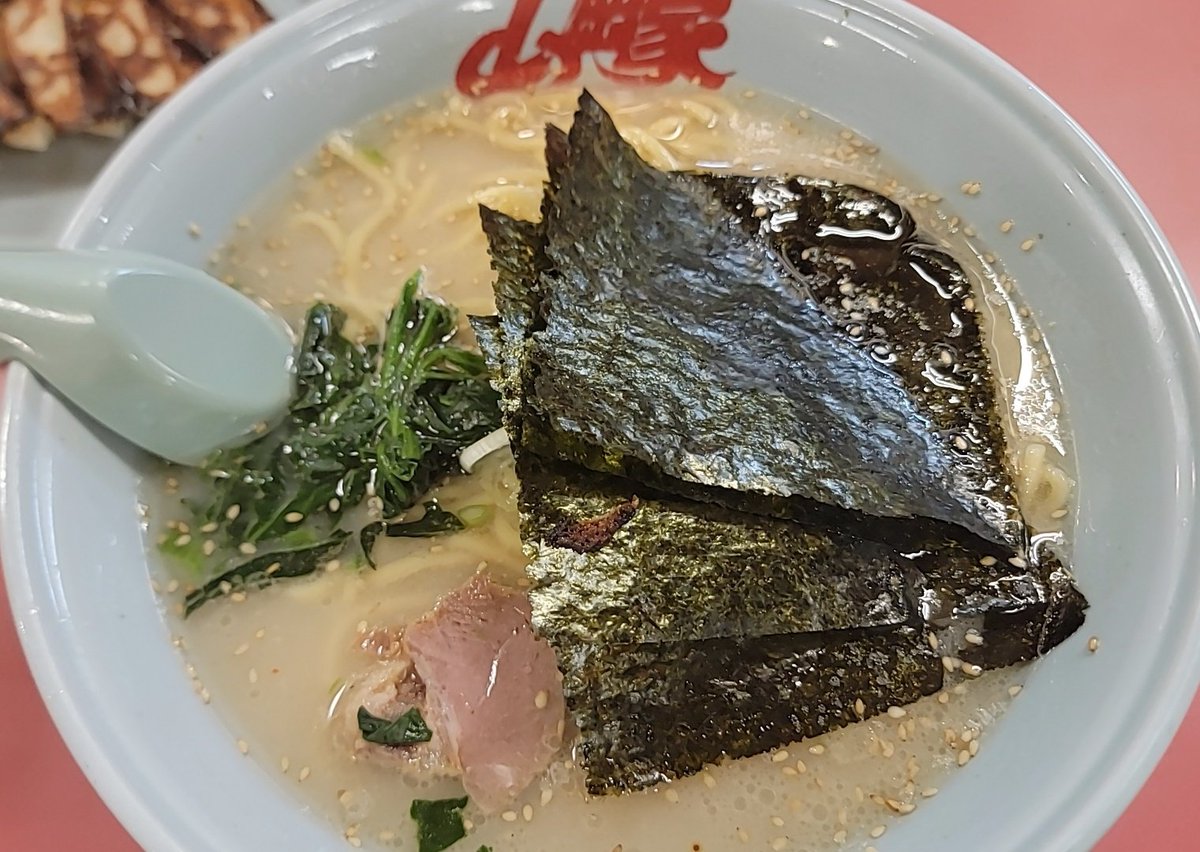 kamayan13110's tweet photo. 夢にいっちょくせん！ 今がぜっこうちょう！
キミとならスター きっとなれるはず
永遠に続くよ トモダチの絆
手を繋いで
夢にいっちょくせん！ キラリー等星
みんながアイドル 弾ける笑顔で
流れ星に願うよ
ムテキなミライを叶えて https://t.co/KlpUrYzM5L