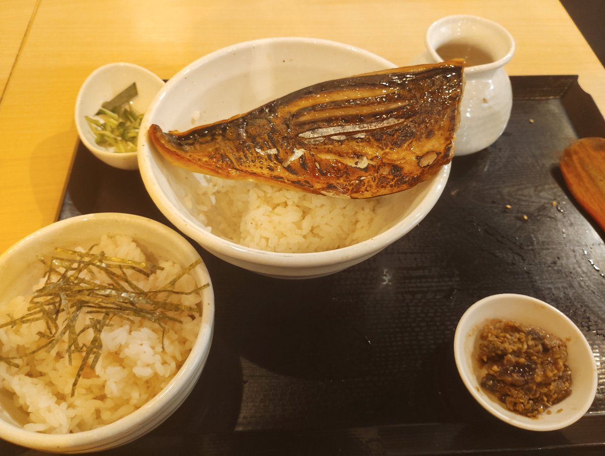 yaitearusoba's tweet photo. かんだ明神🥁～お祓い🍶 https://t.co/wTKML1b1YB