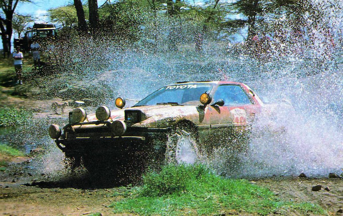 Ian Duncan ／ Ian Munro Toyota Supra Turbo 5th Safari Rally 1989