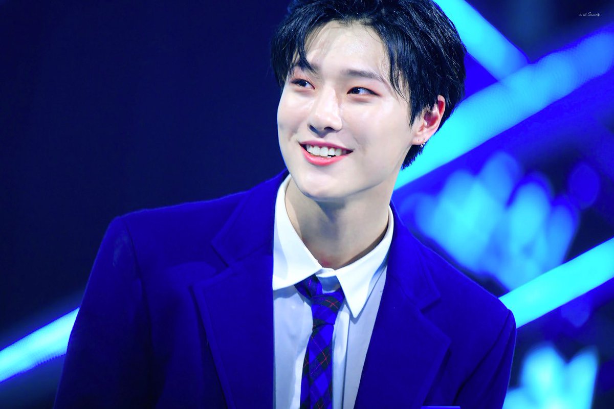 woodznezip's tweet photo. 190719...7년전 오늘 https://t.co/Vm5qwFtMb9