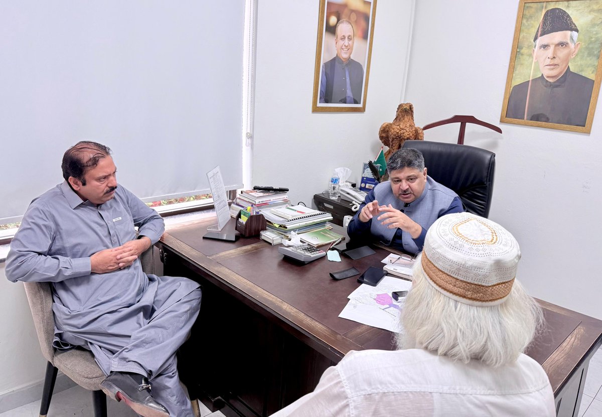 IPPAJK's tweet photo. جنرل سیکرٹری استحکام پاکستان پارٹی پنجاب و ممبر صوبائی اسمبلی محمد شعیب صدیقی سے آئی پی پی کے نامزد امیدوار برائے ایل اے 41 ویلی 2 سعید احمد ڈار اور جنرل سیکرٹری آئی پی پی لاہور رانا جاوید اقبال کی ملاقات، جاری الیکشن کمپین کے حوالے سے تفصیلی تبادلہ خیال کیا گیا۔ https://t.co/nPF3o9s3N8