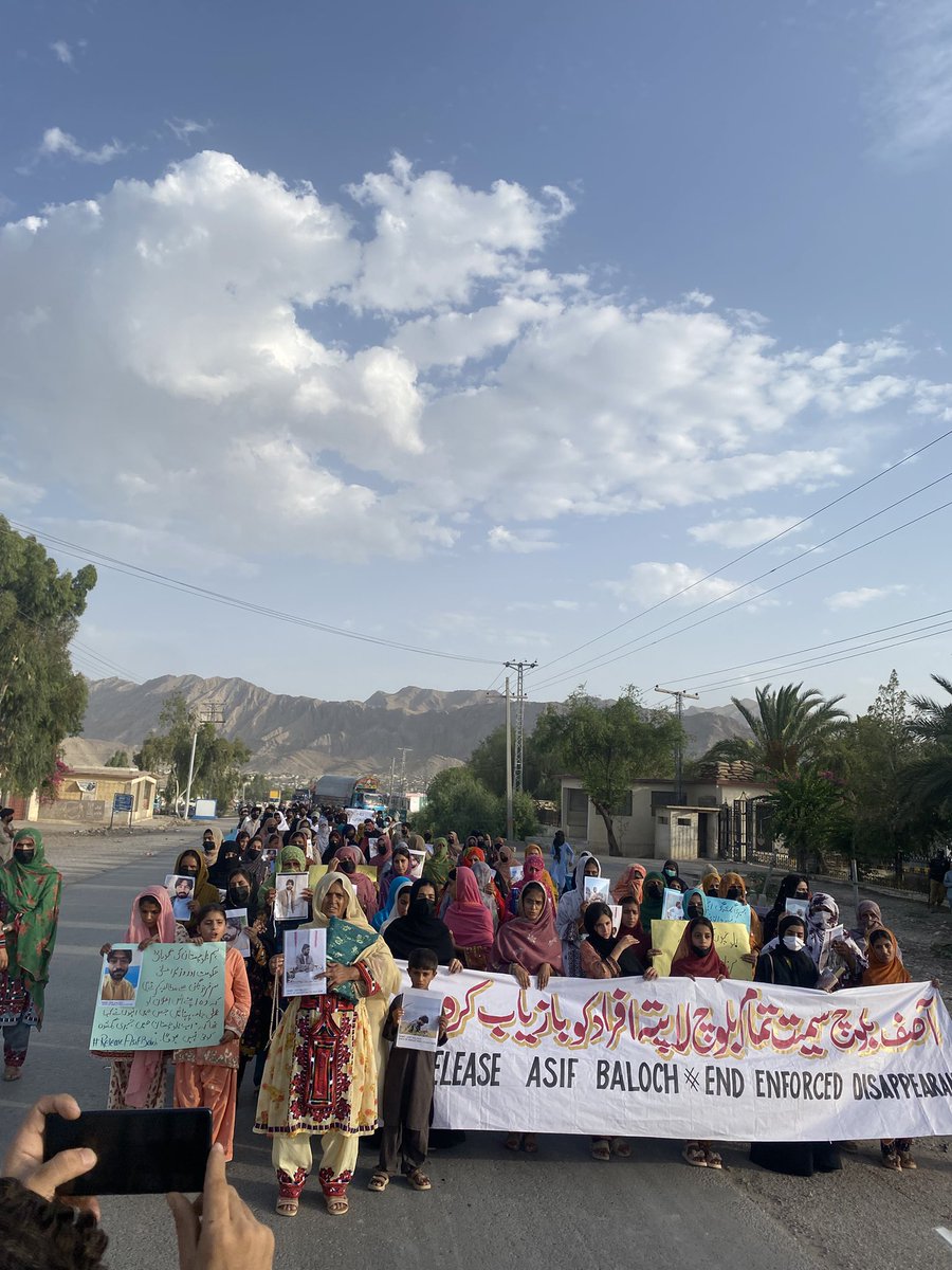 AsifBaluchkz's tweet photo. Baloch youth are facing serious and escalating human rights violations, where state institutions have normalized illegal actions and the use of force in the name of security. 

#ReleaseAsifBaloch 
#ReleaseAsifBaloch https://t.co/ipL9RNQc4e