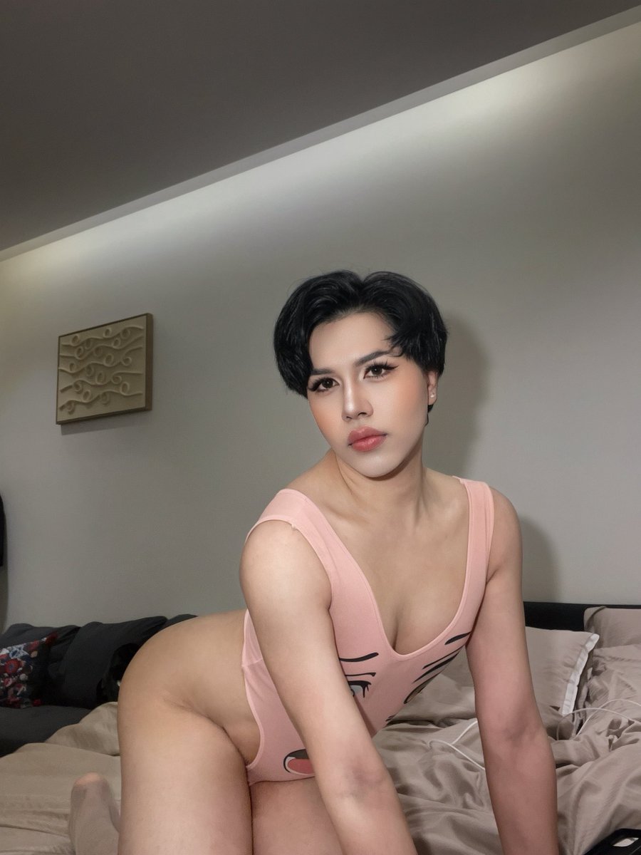 HeriBeckham's tweet photo. Available!! 

#ladyboy_riyadh 
#ladyboy_saudi  
#ladyboy_both_in_Riyadh https://t.co/NoEj1H6YKV