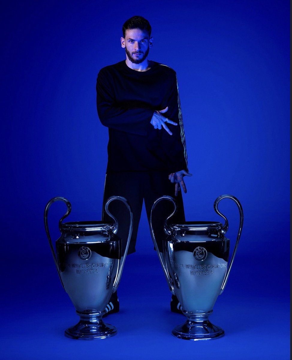 Julien_27LS's tweet photo. Je n'ai pas peur de le dire, Kvaratskhelia est la plus grande recrue hivernale de l’histoire du football https://t.co/EovbMDK5Iv