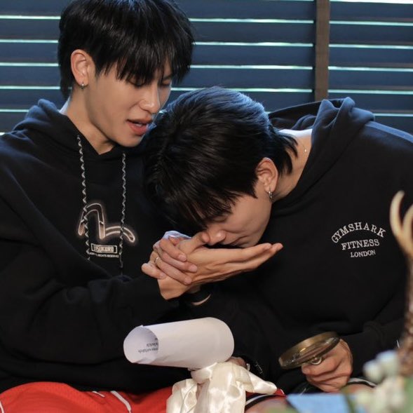 offdr0's tweet photo. If you’re going to post pictures, at least give us the videos too🫩

DAOUOFFROAD X HOUSE31 
#House31EP3
#ต้าห์อู๋ออฟโรด #DaouOffroad https://t.co/6YUzDTd1ci