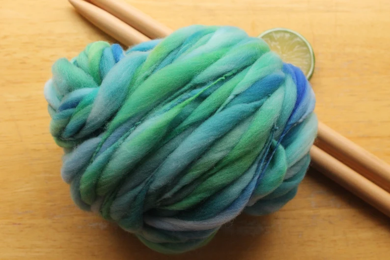 thefinelime's tweet photo. Soft, #merinowool, #handdyed in spring green and blue, #handspun in my fluffy, textured, Petite Thick and Thin style.
https://t.co/ZoE5cNtVXg via @Etsy https://t.co/75q4WasAuj