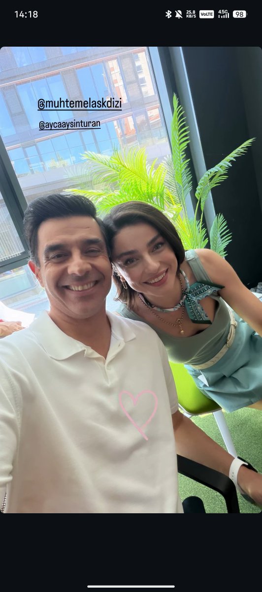 seenaa_nurr's tweet photo. Mavi Kız 🩵
        &amp;
Panik Atak ve Anksiyete Adam 😵‍💫😂

#MuhtemelAşk #DefKad #AyçaAyşinTuran #EkinKoç #DefneDerin #KadirEmindağ https://t.co/ZlfL4AVR5g
