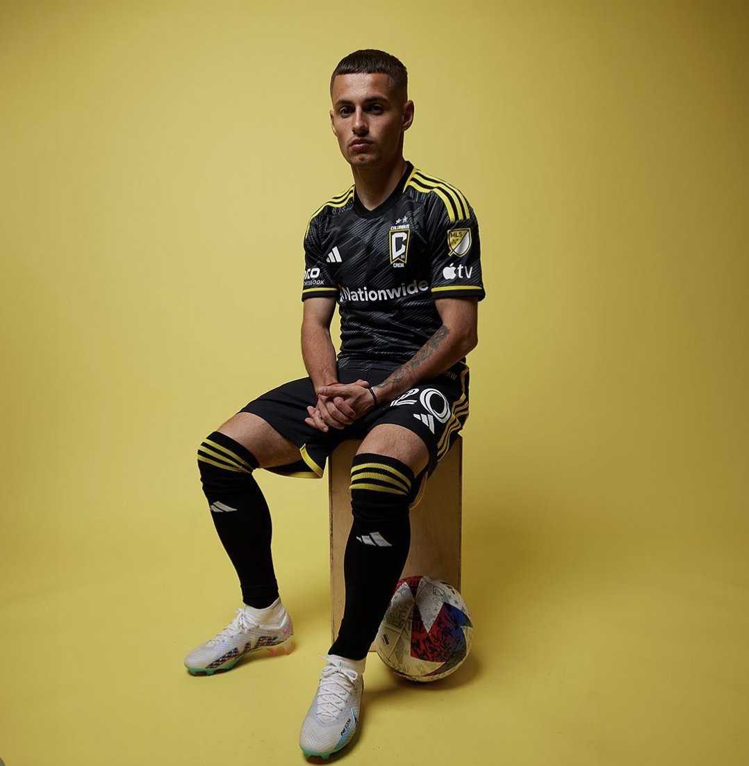 tombogert's tweet photo. 🇷🇴 Sources: St. Louis City has signed Romanian midfielder Alex Matan on a free transfer. @Emishor 1st.

Matan, 26, won MLS Cup with the Columbus Crew in 2023. Current STL head coach Yoann Damet was an assistant on that Crew team.

Matan had 6g/3a last season for Panetolikos. https://t.co/rOlt6FzQui