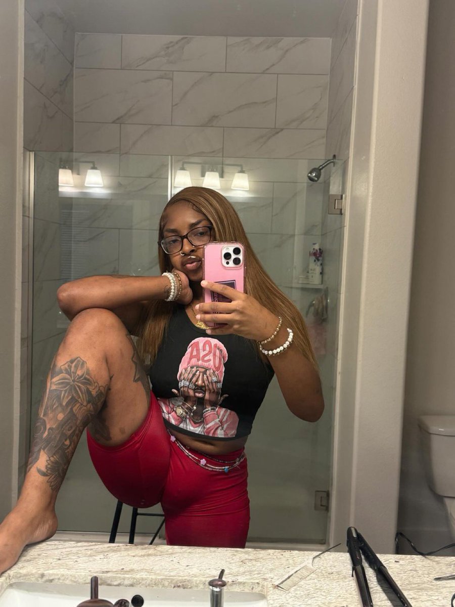 izamamaa's tweet photo. Moose Knuckle https://t.co/e4mo4sDayz