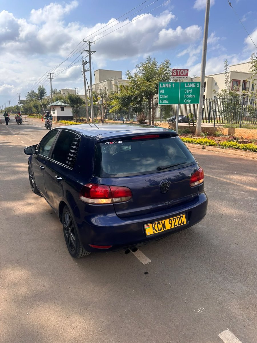 DerrickUdu55582's tweet photo. Volkswagen golf 
Automatic 
1400cc
750,000ksh
0799561061 https://t.co/nkizFva0tY