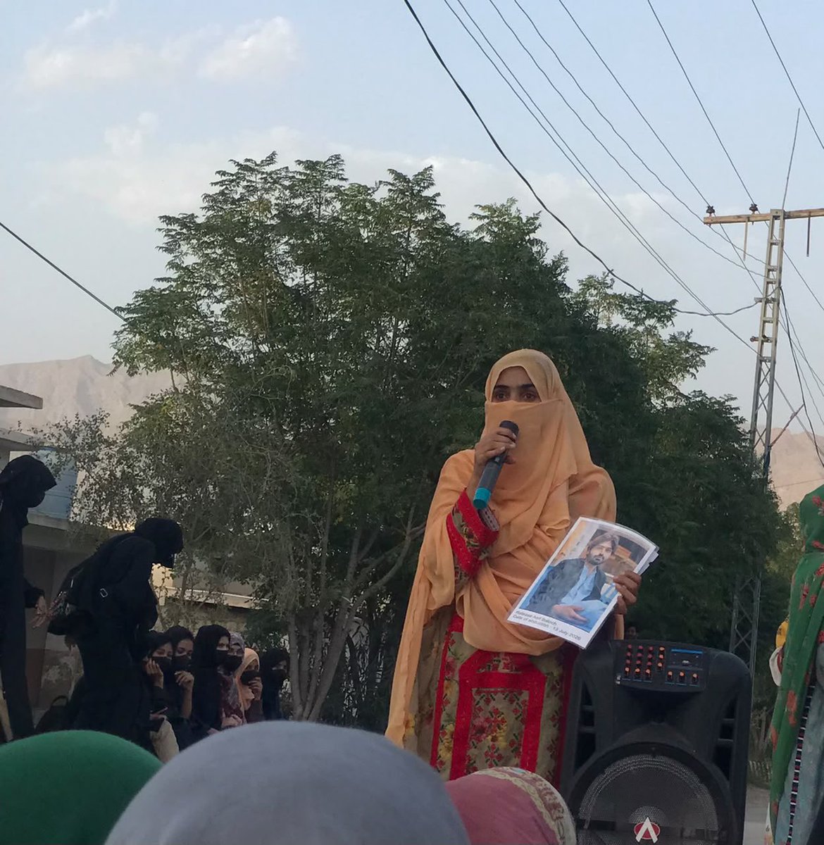 BalochYakjehtiC's tweet photo. 𝗧𝗼𝗱𝗮𝘆 𝘁𝗵𝗲 𝗳𝗮𝗺𝗶𝗹𝘆 𝗼𝗳 𝗔𝘀𝗶𝗳 𝗕𝗮𝗹𝗼𝗰𝗵 𝗵𝗲𝗹𝗱 𝗮 𝗽𝗿𝗼𝘁𝗲𝘀𝘁 𝗿𝗮𝗹𝗹𝘆 𝗶𝗻 𝗞𝗵𝘂𝘇𝗱𝗮𝗿, 𝗱𝗲𝗺𝗮𝗻𝗱𝗶𝗻𝗴 𝗵𝗶𝘀 𝗶𝗺𝗺𝗲𝗱𝗶𝗮𝘁𝗲 𝗮𝗻𝗱 𝘀𝗮𝗳𝗲 𝗿𝗲𝗹𝗲𝗮𝘀𝗲.

18 𝙟𝙪𝙡𝙮 2026 - 𝙆𝙝𝙪𝙯𝙙𝙖𝙧, 𝘽𝙖𝙡𝙤𝙘𝙝𝙞𝙨𝙩𝙖𝙣 

Asif Baloch, a student, was forcibly disappeared on 13 July 2026 from the Eman City, Samungli Road, Quetta. Since his disappearance, his family has continued to raise their voices through protest and a press conference, calling for his safe return.

The family demanded that the authorities immediately release Asif Baloch. They stated that if he had committed any crime, he should have been produced before a court of law in accordance with due process, and his family should have been informed. The fact that he was not presented before a court, but instead subjected to enforced disappearance, raises serious concerns regarding the violation of his legal and human rights.

The family appealed to the United Nations, the international community, and human rights organizations to urgently intervene, take notice of the enforced disappearance of student Asif Baloch, and press for his immediate and safe recovery.

#ReleaseAsifBaloch