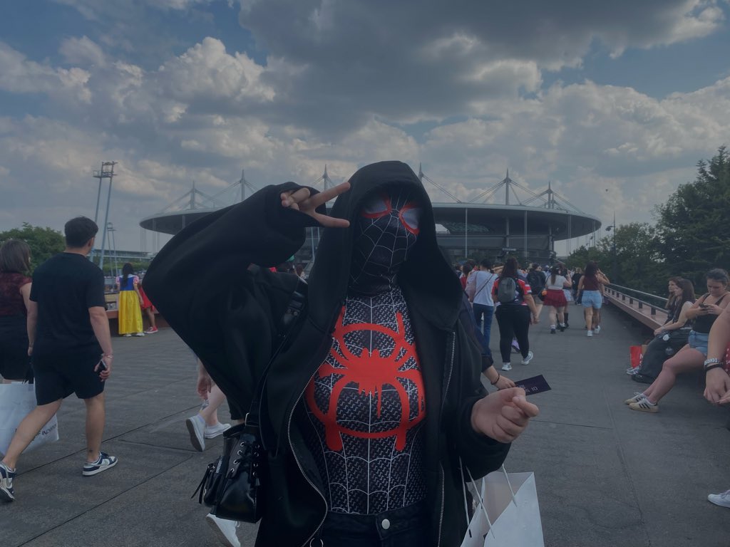 spideykook⁷ tweet media