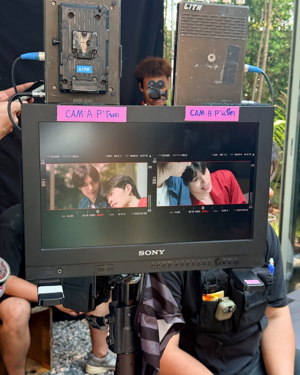 PPWJDGF2023's tweet photo. 20260718 - IG: oadaek (@ppnaravit @phuwintang)
📋: อีพีนี้เป็นไงบ้างคับ 😉🍑
#PeachAndMeSeriesEP2
#ปอนด์ภูวินทร์
#AssistantDirector #oadaekAD https://t.co/28SS1c4QVy