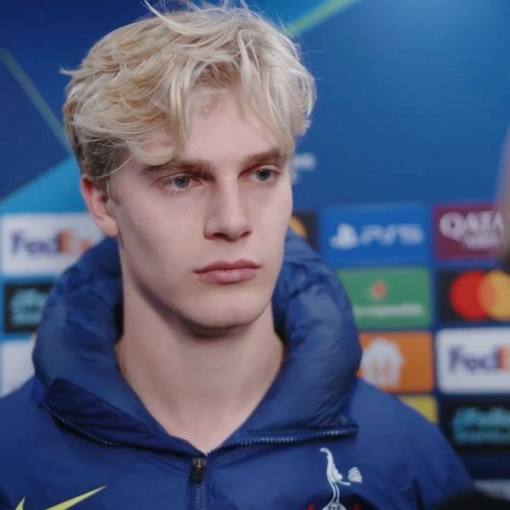 Acervo Lucas Bergvall tweet media