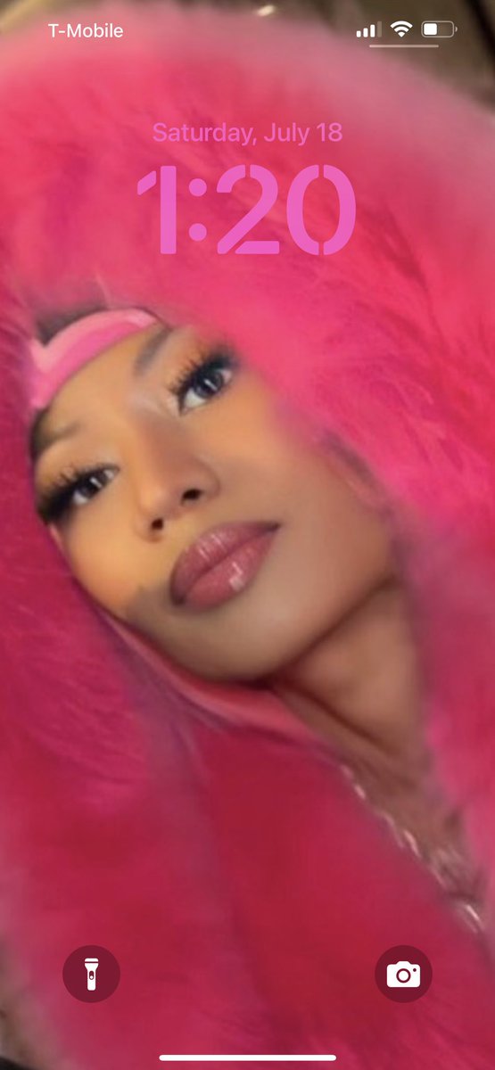 veezyminaj's tweet photo. @NickiDaaNinjaa You had to be there 💗 https://t.co/Jh04CdsOpW
