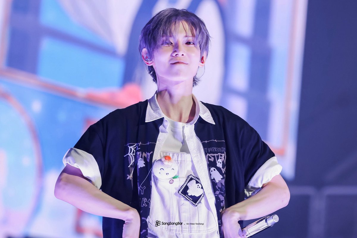 SangSangBar615's tweet photo. 260718 2026 팬미팅 HQ

🫳🏻🫳🏻🫳🏻

#ATEEZ #에이티즈 #YEOSANG #강여상 #여상 https://t.co/LDQILwVBfa