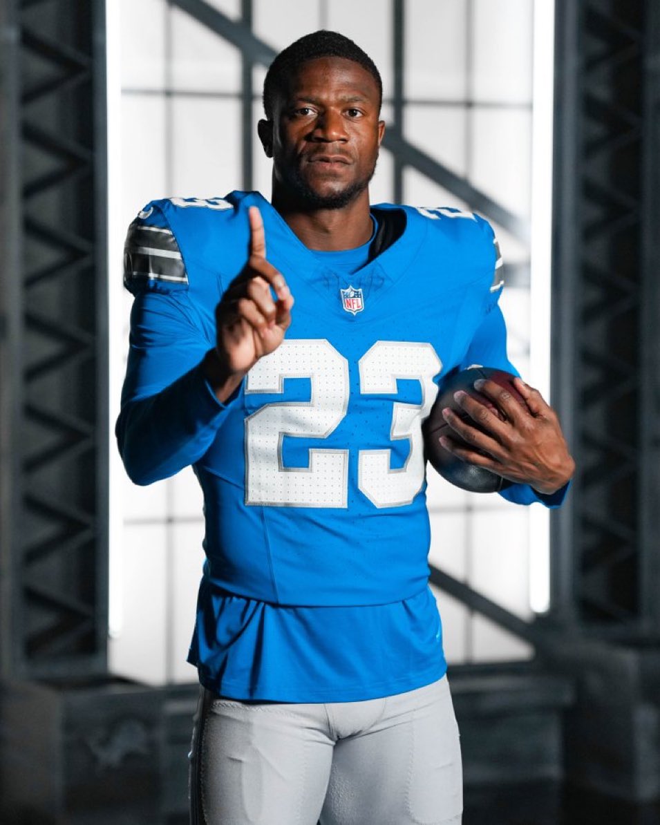 SleeperDetroit's tweet photo. Rock Ya-Sin….. this man so underrated
#OnePride
via/@Lions https://t.co/mog0tSNoa3