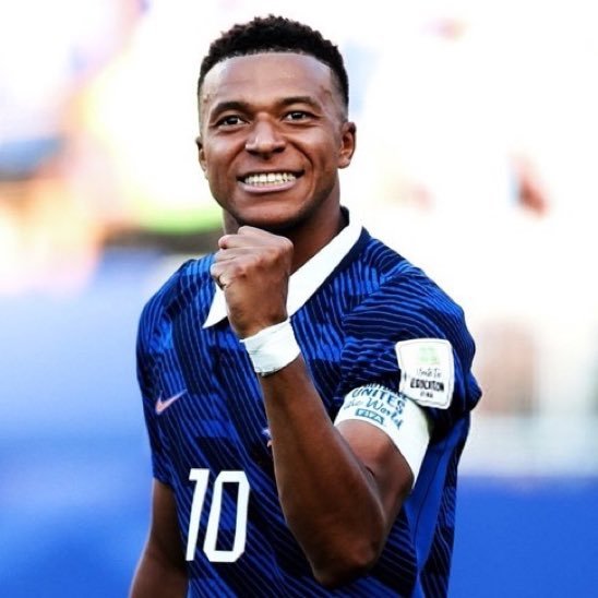 xscore808's tweet photo. Kylian Mbappé 💥
World Cup: 22 goals
World Cup 2026: 10 goals... https://t.co/eKaMB7Tgna
