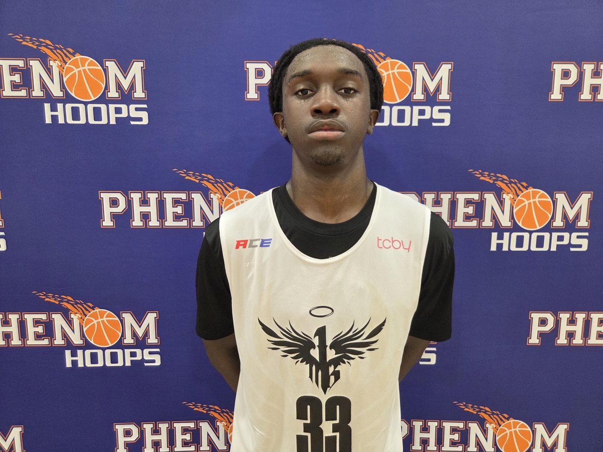 PhenomExposure's tweet photo. FINAL SCORE (OT)
#PhenomSummerHavocLive

1of1 Regi9nal Palmer 17u: 50
MVP #21 Myles Vicks
#33 Johnterious Anderson

NC Spartans 17u Patton: 47

Vicks and Anderson combined for 31 points to lead their team to an OT victory. https://t.co/mbjb50JYQK