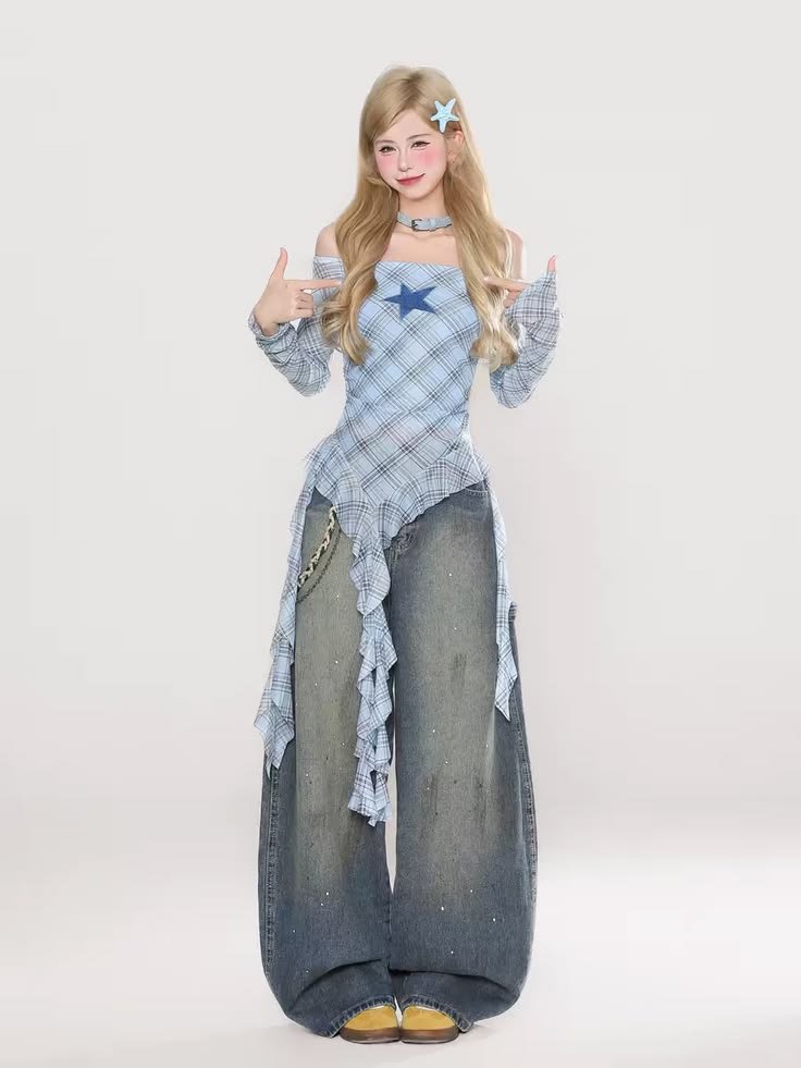 shagufa_7's tweet photo. Trendy Outfit 💙 https://t.co/ioQFhjuRji