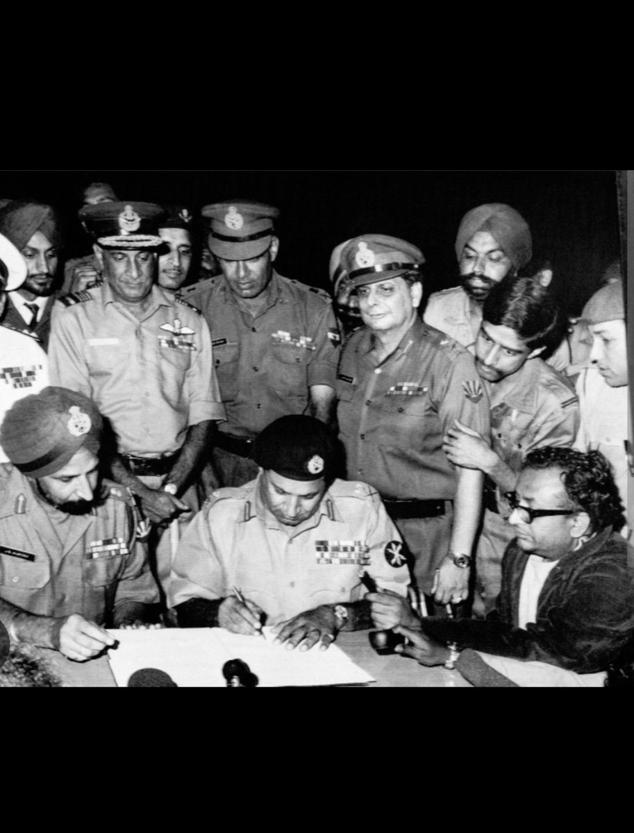 Priyanshus85xe's tweet photo. @cyborg_reborn Now both exits and we butcher pigs like u https://t.co/9FUlPJv4xF