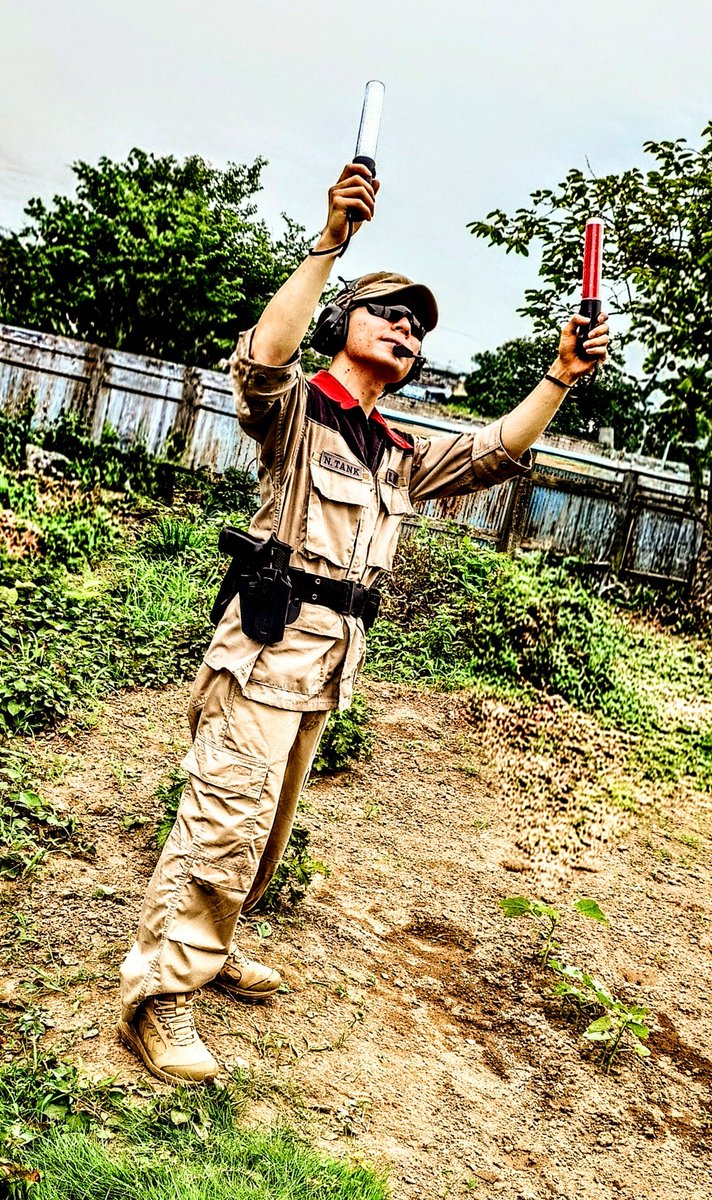 n19tank69's tweet photo. 機動戦士ガンダム/地球連邦軍兵士

#機動戦士ガンダム
#ガンダム
#Gundam
#地球連邦軍
#コスプレ
#サバゲー https://t.co/aVz9V5dbQv