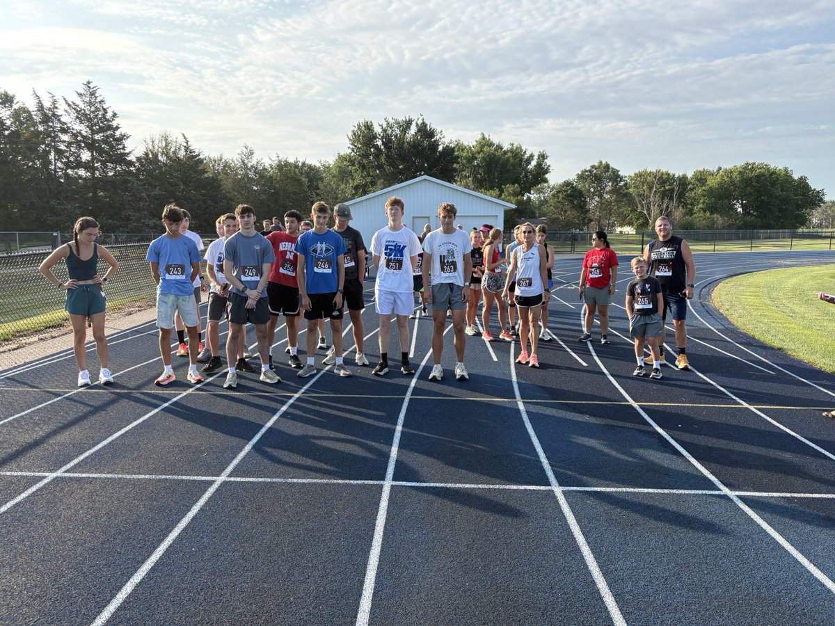 EpjCC's tweet photo. Thank you everyone that came out to the 6th Annual EPJ XC Road Race. Your support of the team is very much appreciated. https://t.co/w9bYF8hHFB