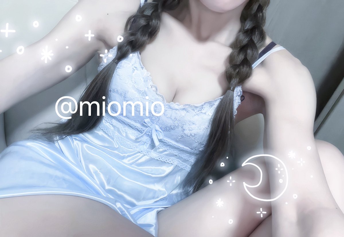 miocha_p's tweet photo. 🌙 https://t.co/xLjtHWgTNA
