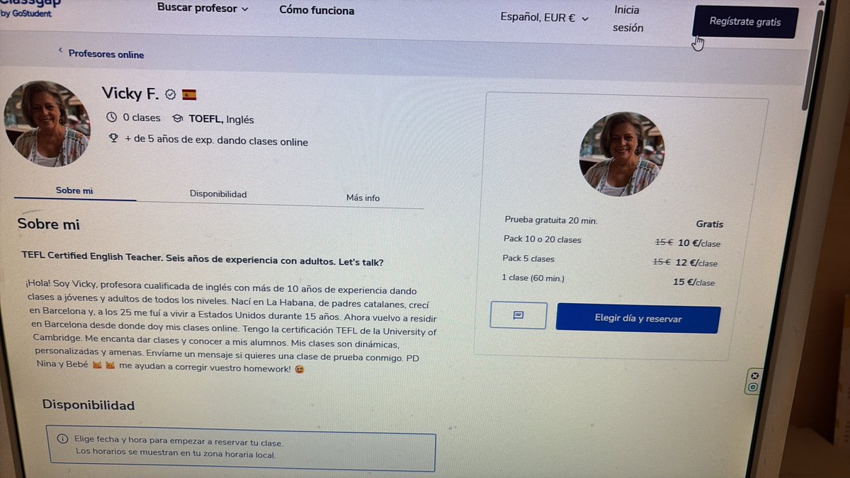 ietanp's tweet photo. @EseguiZipse @cdm1950 @riverolavic @vicky_ferre @Angelsfreixa Tambe s’ofereix com a professora online https://t.co/OG2WILbplA