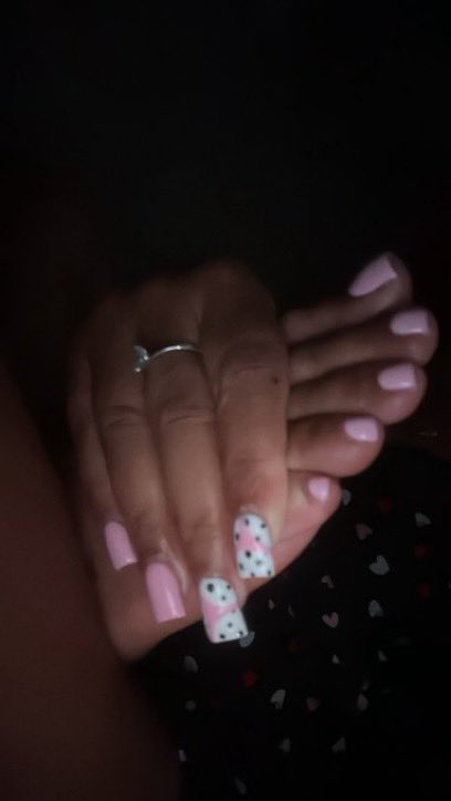 PrettyFeetsmeet's tweet photo. Something for the nutty minded🦶🏾@GenisisJay 
#feet #toes #feetworship #footfetish #footworship https://t.co/hiFKm2OPrJ