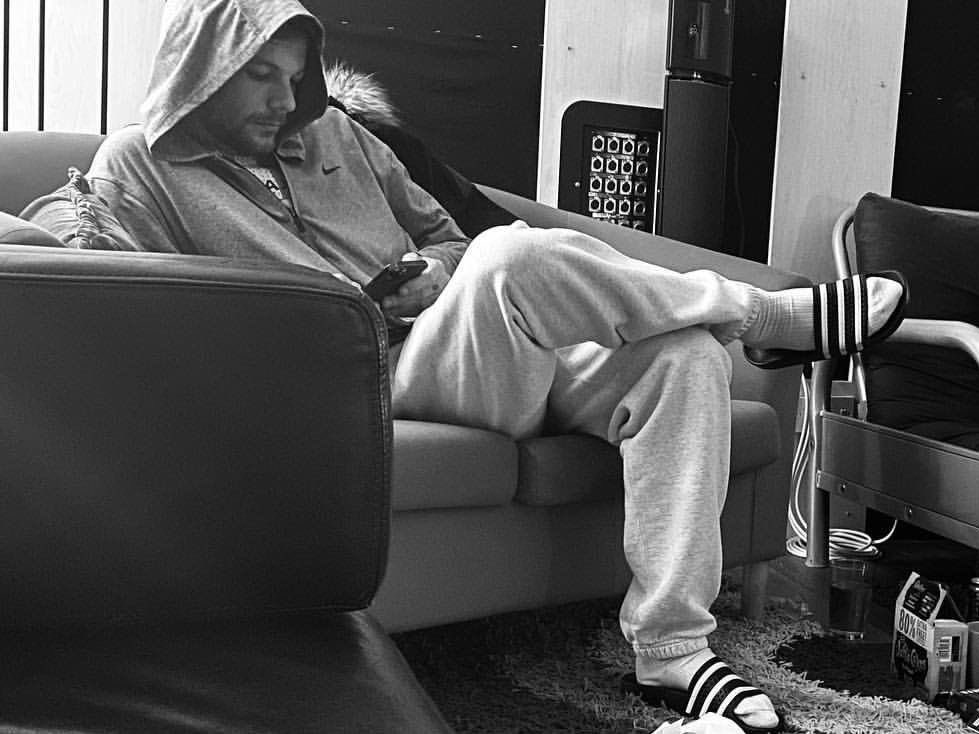 niki🪩 ³³ tweet media