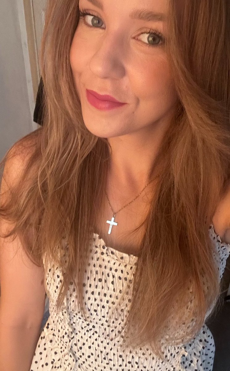 Lydia † 🏴󠁧󠁢󠁥󠁮󠁧󠁿 tweet media