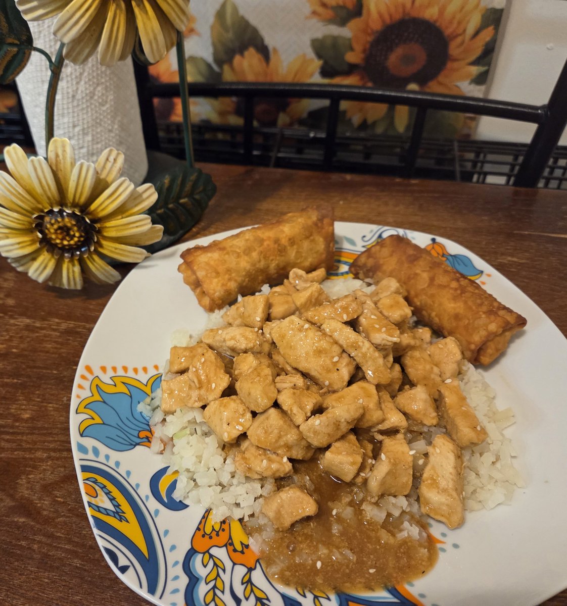 DebRuiz319's tweet photo. #WhatNeedsToBeStoppedNow: The sale of this over-processed, chemical-laden crud labeled as food! Instead, we need to start cooking for ourselves, making sure we eat #WholeFoods! #homemade #homecooking https://t.co/Jp7idva9CE